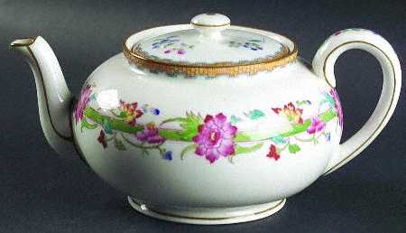 E2924 (Smooth) Teapot & Lid