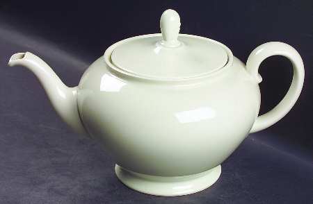Aida (Cream) Teapot & Lid