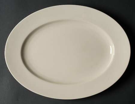 Aida (Cream) 12" Oval Serving Platter
