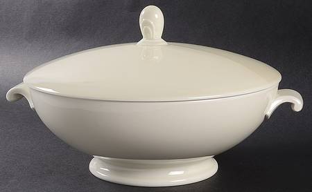 Aida (Cream) Round Covered Vegetable