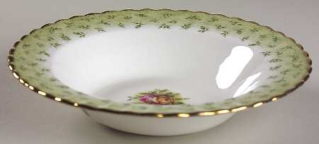Old Country Roses Green Border Rim Soup Bowl