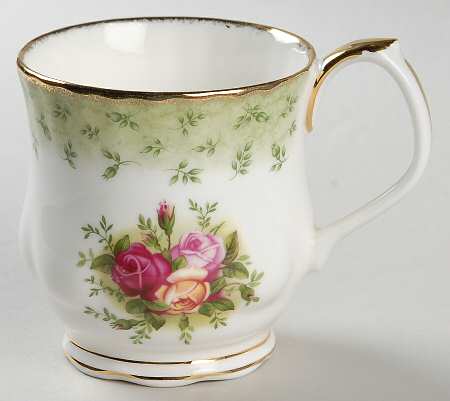 Old Country Roses Green Border Mug
