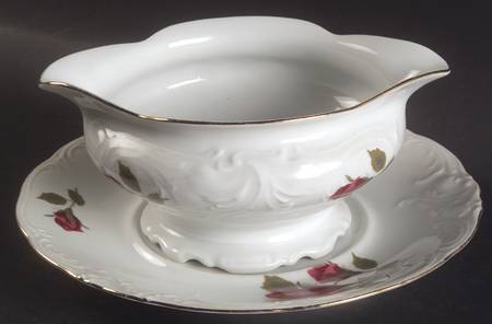 RKT7 Gravy Boat & Underplate