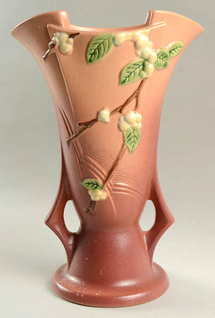 Snowberry Dusty Rose (Pink) 12" Handled Vase