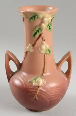 Snowberry Dusty Rose (Pink) 7" Handled Vase