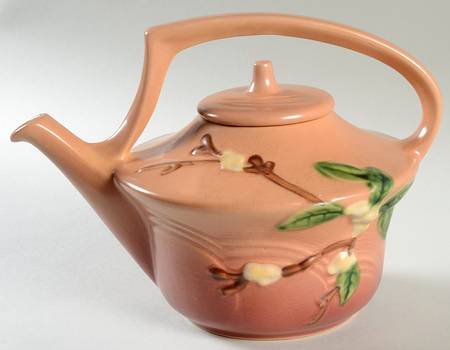 Snowberry Dusty Rose (Pink) Teapot & Lid