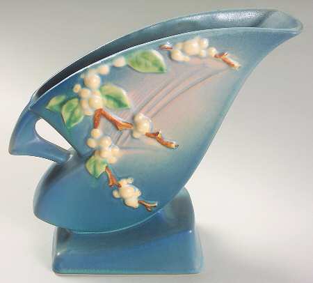 Snowberry Persian Blue 7" Flower Holder