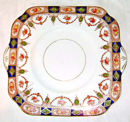 3775 Square Handled Cake Plate