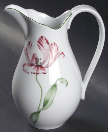 Alfresco 32 Oz Pitcher