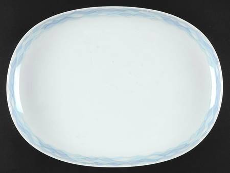 Aquarius Century (Coupe) 13" Oval Serving Platter