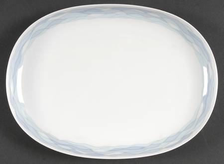 Aquarius Century (Coupe) 9" Oval Serving Platter