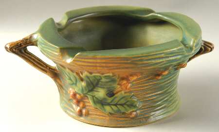Bushberry (Green Background) Round Ashtray