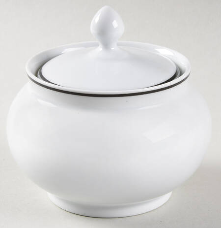 R6L1 Black Sugar Bowl & Lid