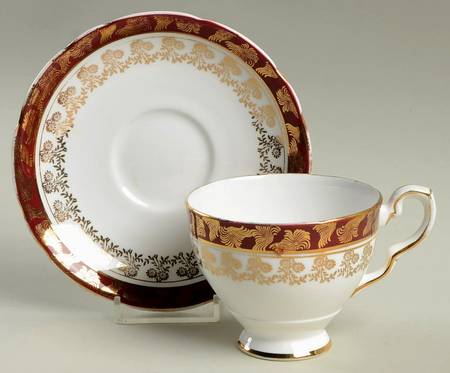 RST62 Footed Cup & Saucer Set