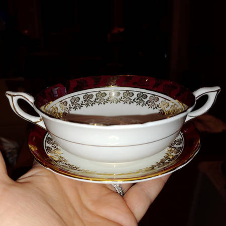 RST62 Footed Cream Soup Bowl & Saucer Set