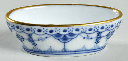 Blue Fluted Full Lace (Gold Trim) Salt Dip