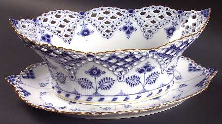 Blue Fluted Full Lace (Gold Trim) Oval Fruit Basket and Stand