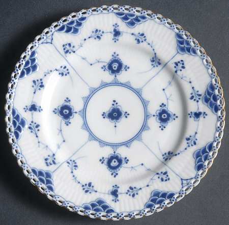 Blue Fluted Full Lace (Gold Trim) Dessert/Pie Plate