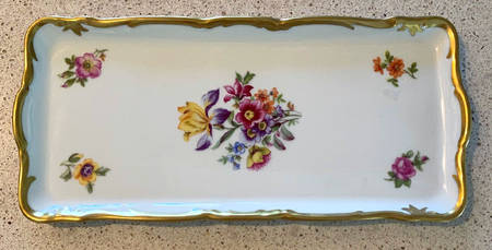 242-P 10" Rectangular Tray