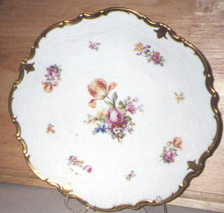 242-P Dinner Plate