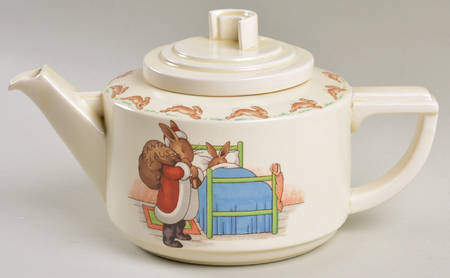 Bunnykins (Casino Shape) Teapot & Lid