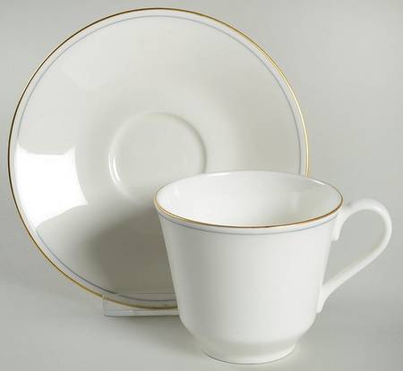 Lumiere Flat Cup & Saucer Set