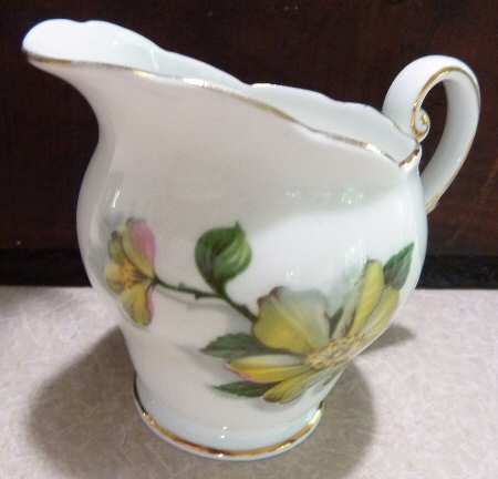 Camellia Creamer