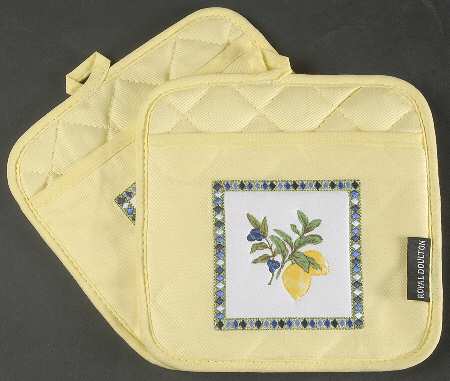 Carmina Accessories (Set of 2) Cloth Potholders