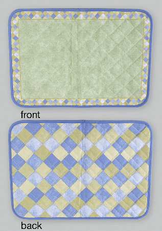 Carmina Accessories Reversible Cloth Placemat