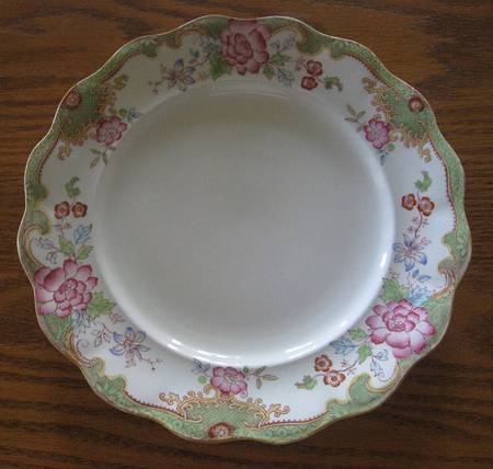 Temple Green (Scalloped) Round Butter No Lid