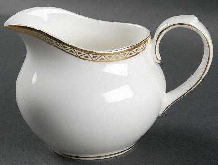 Henley Creamer
