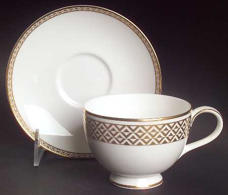 Henley Footed Cup & Saucer Set