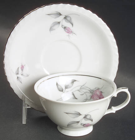 Theresa Footed Cup & Saucer Set
