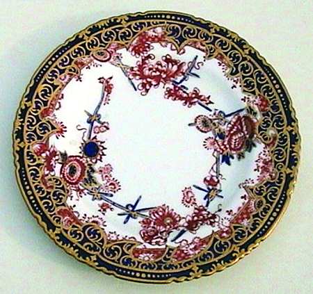 5852 by Royal Crown Derby