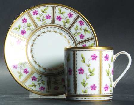 Roseraie Flat Cup & Saucer Set