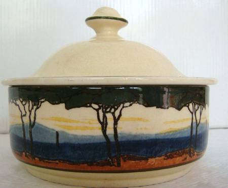 Trees A 2 Qt Round Covered Casserole