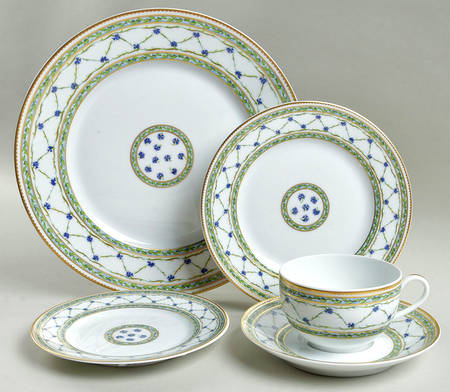 Allee Royale 5 Piece Place Setting