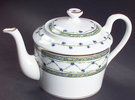 Allee Royale Teapot & Lid