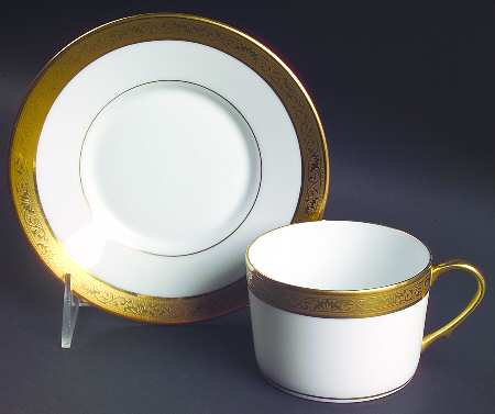 Ambassador Gold (White) Flat Cup & Saucer Set