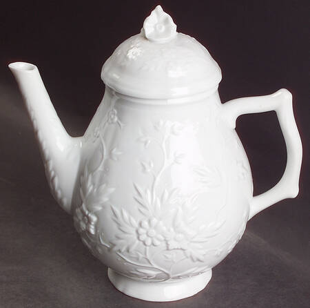 Hawthorne Coffee Pot & Lid