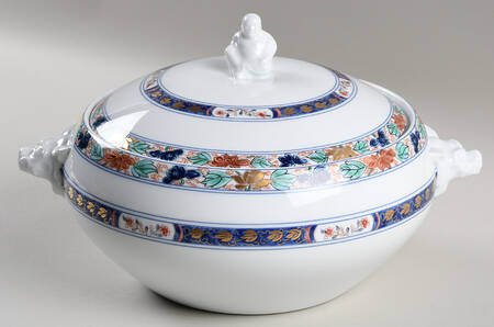 Koutani (White Background) Tureen &  Lid