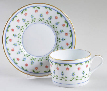 Lafayette Flat Cup & Saucer Set