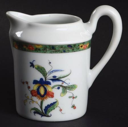 Louviers Creamer