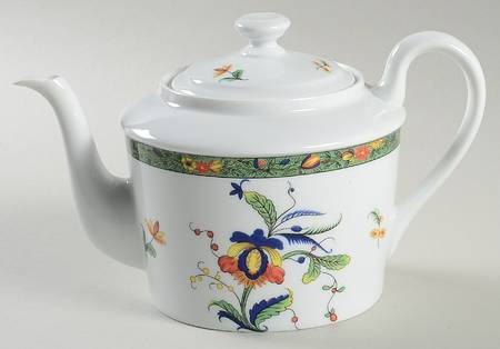 Louviers Teapot & Lid