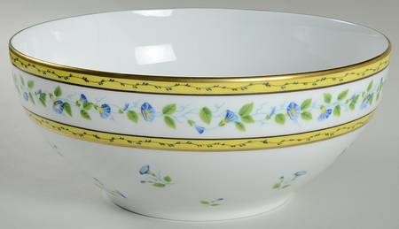 Morning Glory (Spray) 9" Salad Serving Bowl