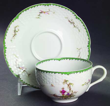 Si Kiang Flat Cup & Saucer Set