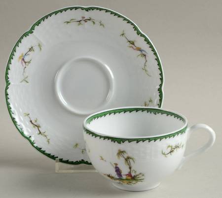 Si Kiang Flat Cup & Saucer Set