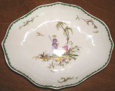 Si Kiang Oval Tray, 6" Meissen Cup