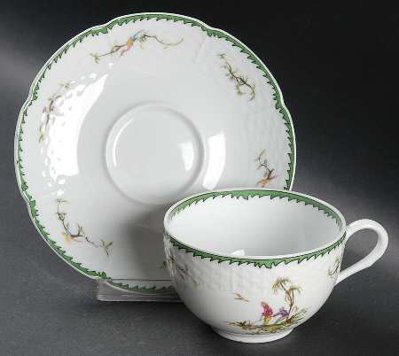 Si Kiang Flat Cup & Saucer Set