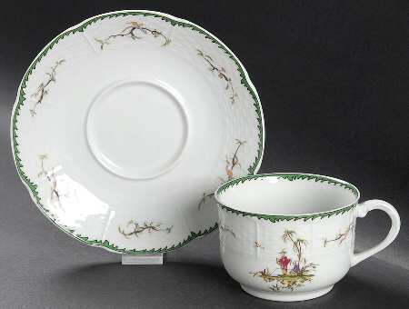 Si Kiang Flat Cup & Saucer Set